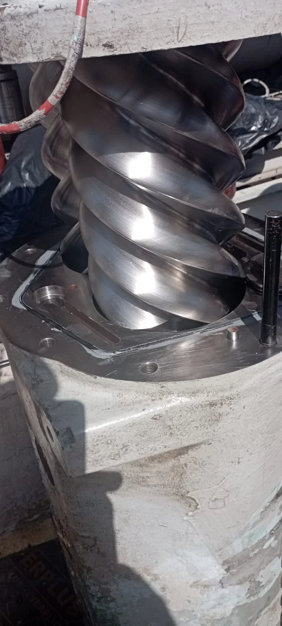 Compressor installation and alignment